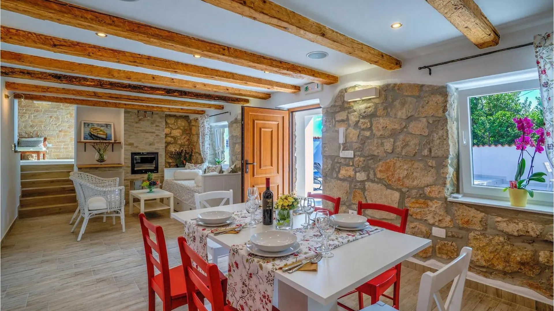 Villa Vele Skale Jadranovo 0*,  Croatia