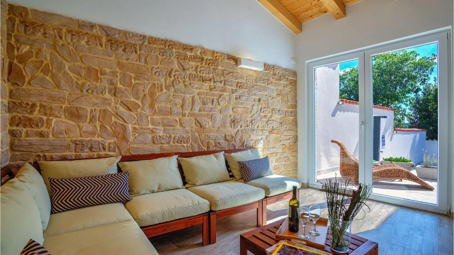 Holiday home Villa Vele Skale Jadranovo