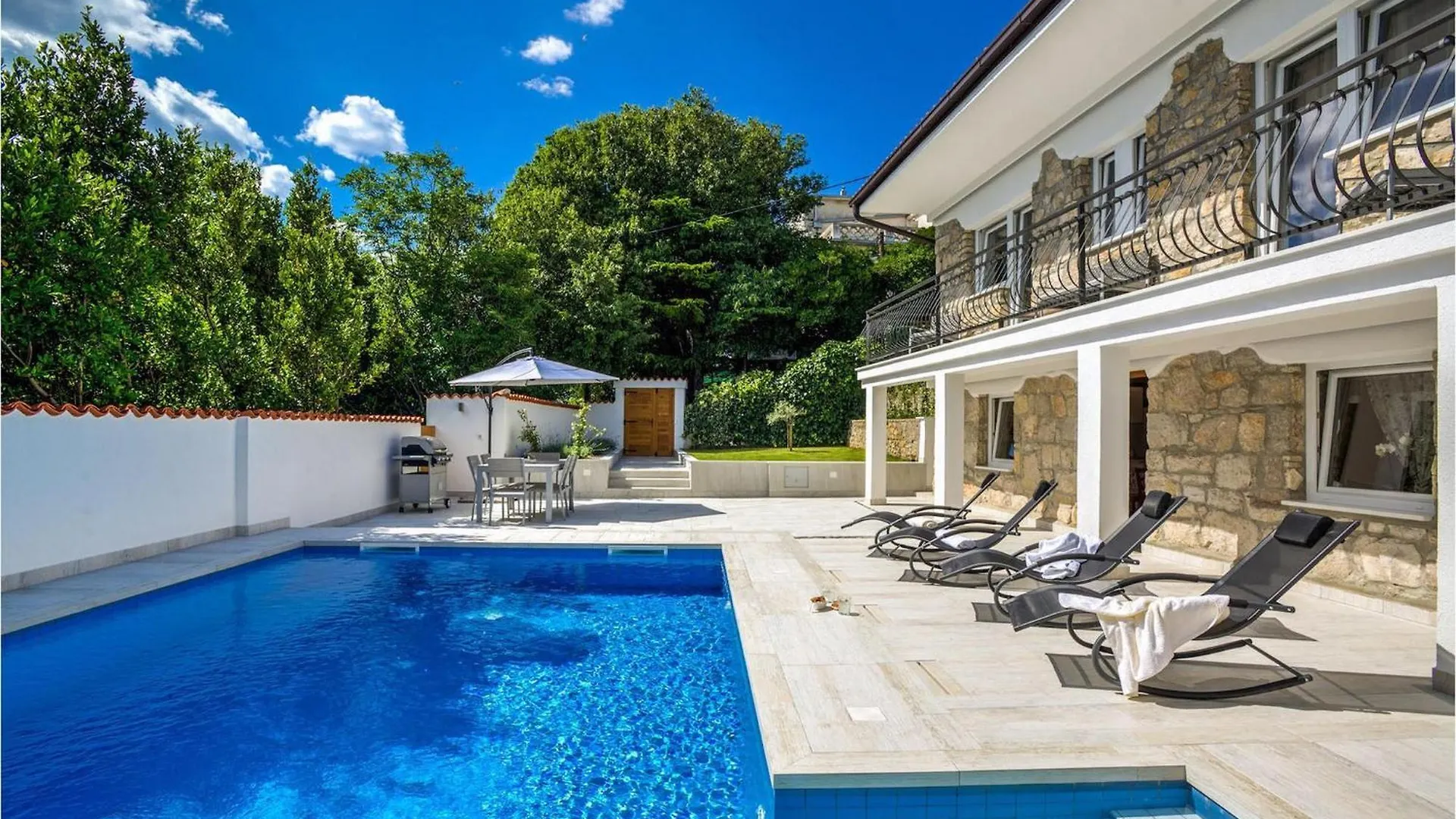 Villa Vele Skale Jadranovo Holiday home