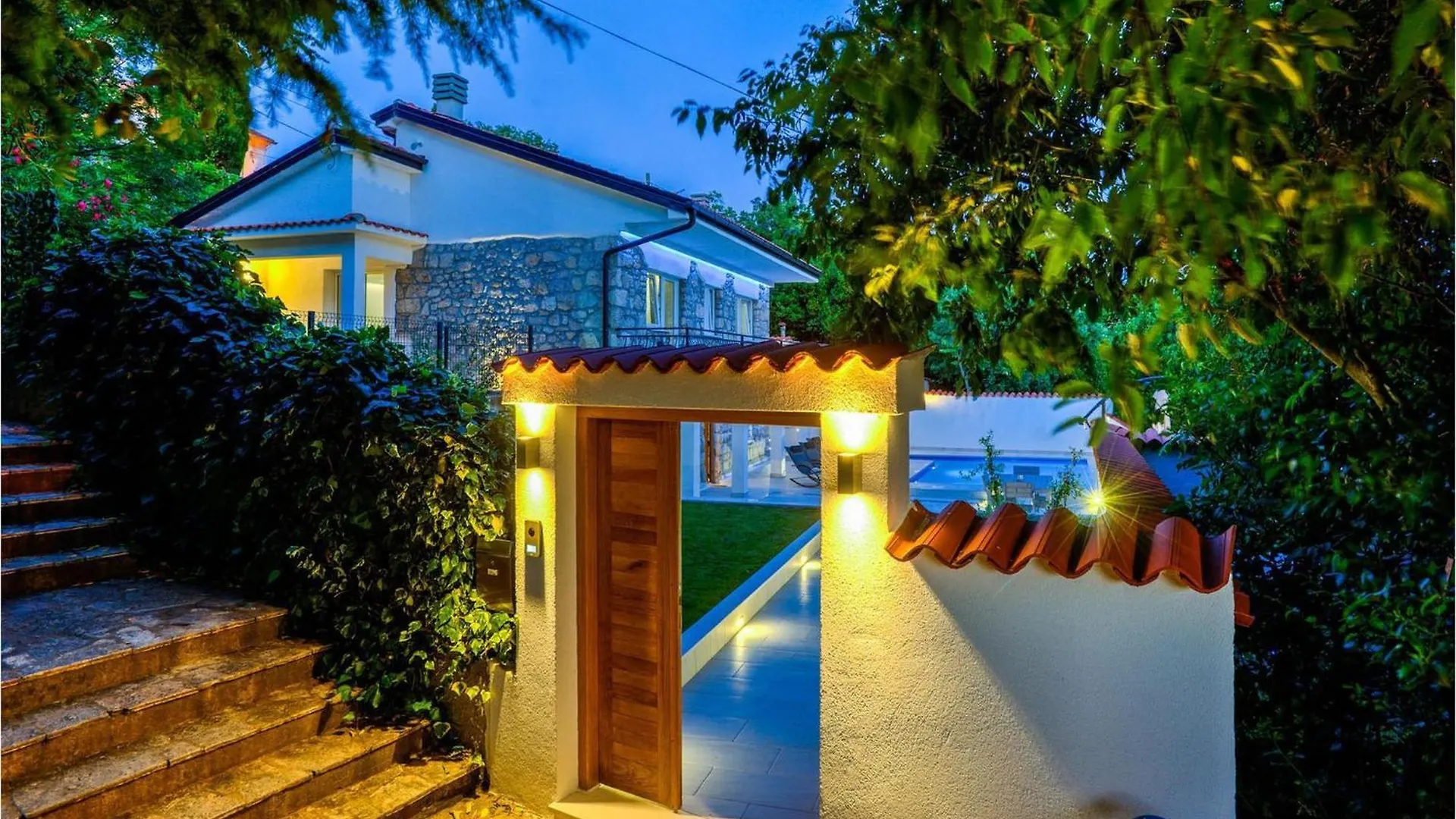 Holiday home Villa Vele Skale Jadranovo